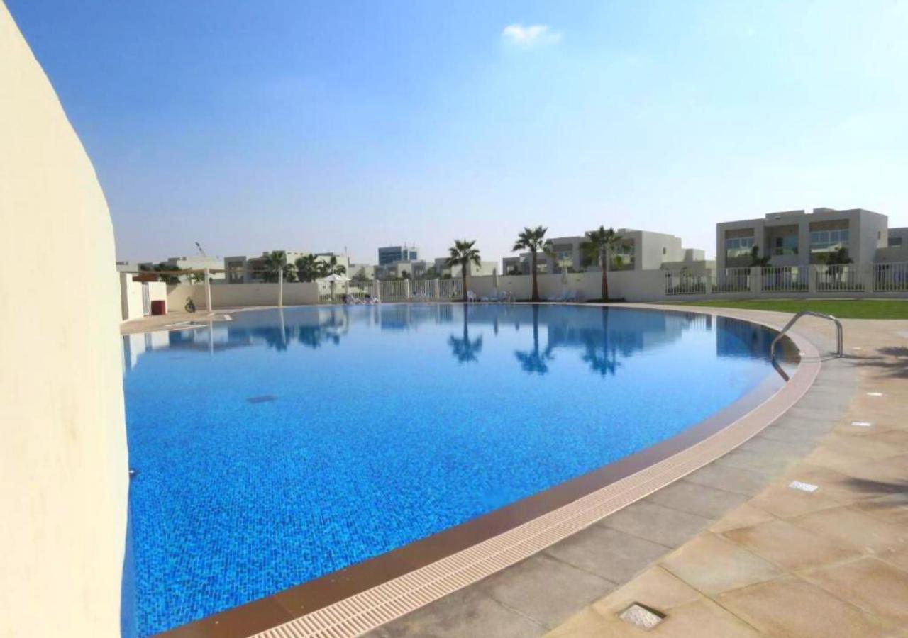 Holiday Home 3 Bedroom Seaview Ras al-Khaimah Exterior photo